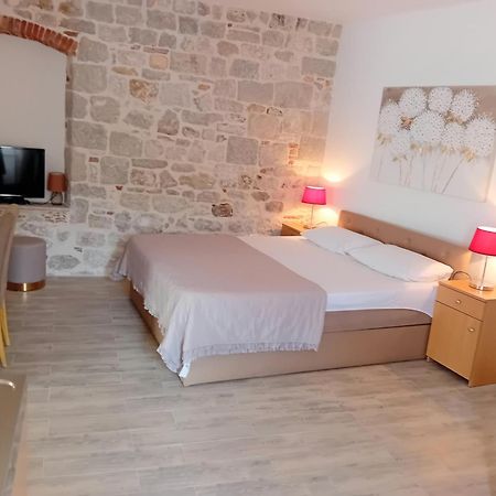 Apartment Andela Kaštela Kültér fotó